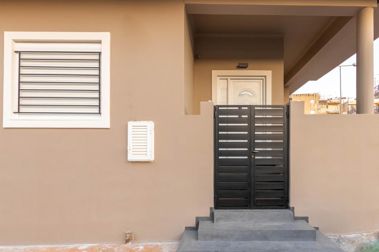 Shining Star, A Kalamatastay Property Εξωτερικό φωτογραφία